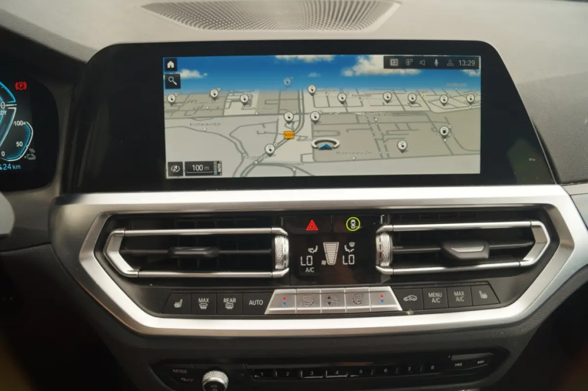 320e PHEV Business Edition Plus -LEER-ECC-NAVI-