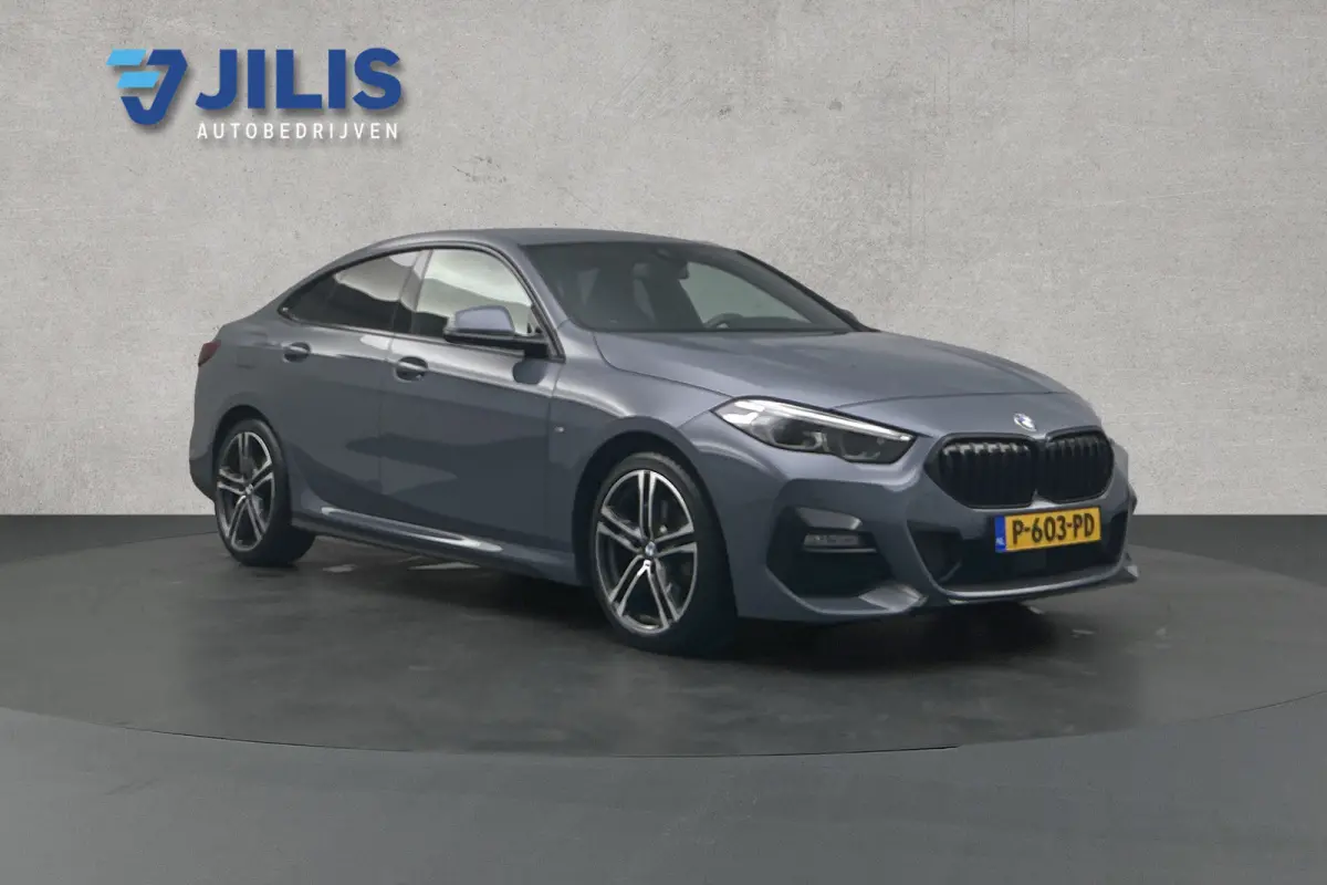 218i High Executive | M sport | LED koplampen | Camera | Navigatie