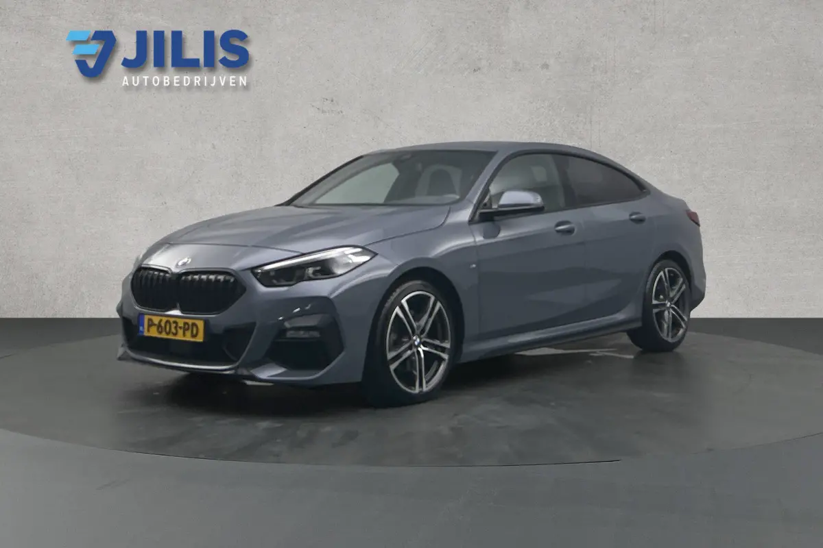 218i High Executive | M sport | LED koplampen | Camera | Navigatie