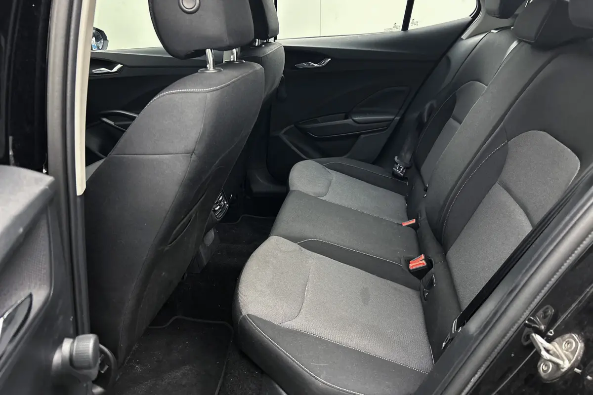 1.0 TSI Ambition | LED koplampen | Navigatie | Apple Carplay