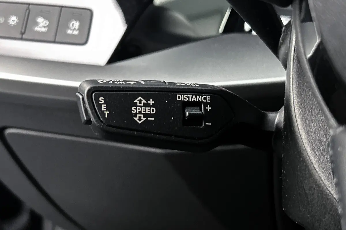 30 TFSI Advanced edition | Stoelverwarming | Navigatie | Airco