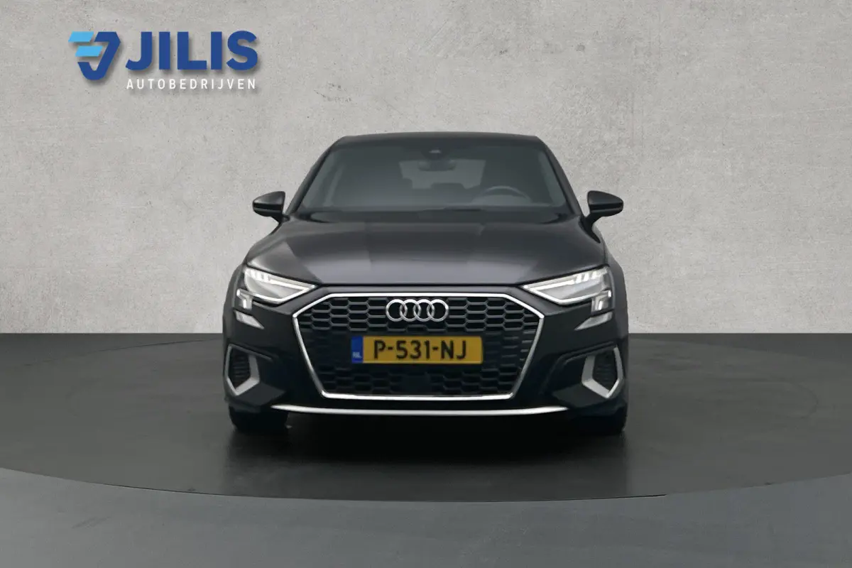 30 TFSI Advanced edition | Stoelverwarming | Navigatie | Airco