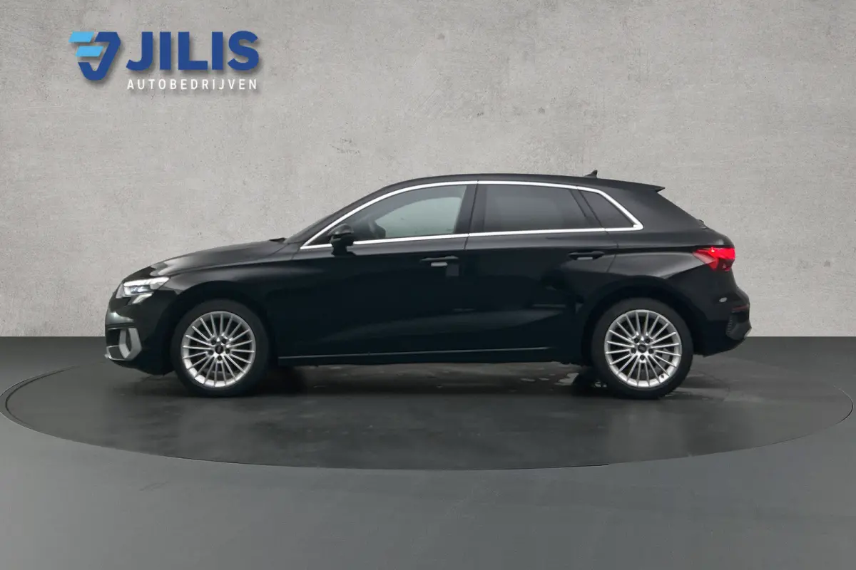 30 TFSI Advanced edition | Stoelverwarming | Navigatie | Airco