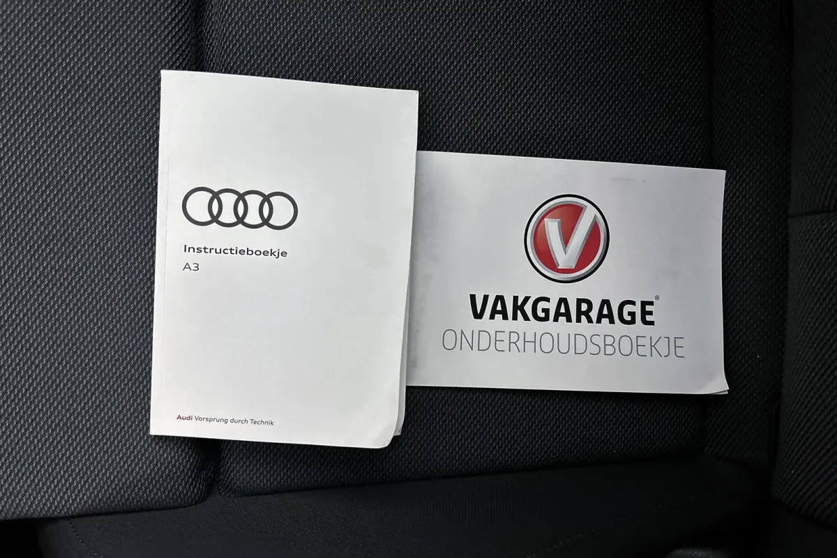 30 TFSI Advanced edition | Stoelverwarming | Navigatie | Airco