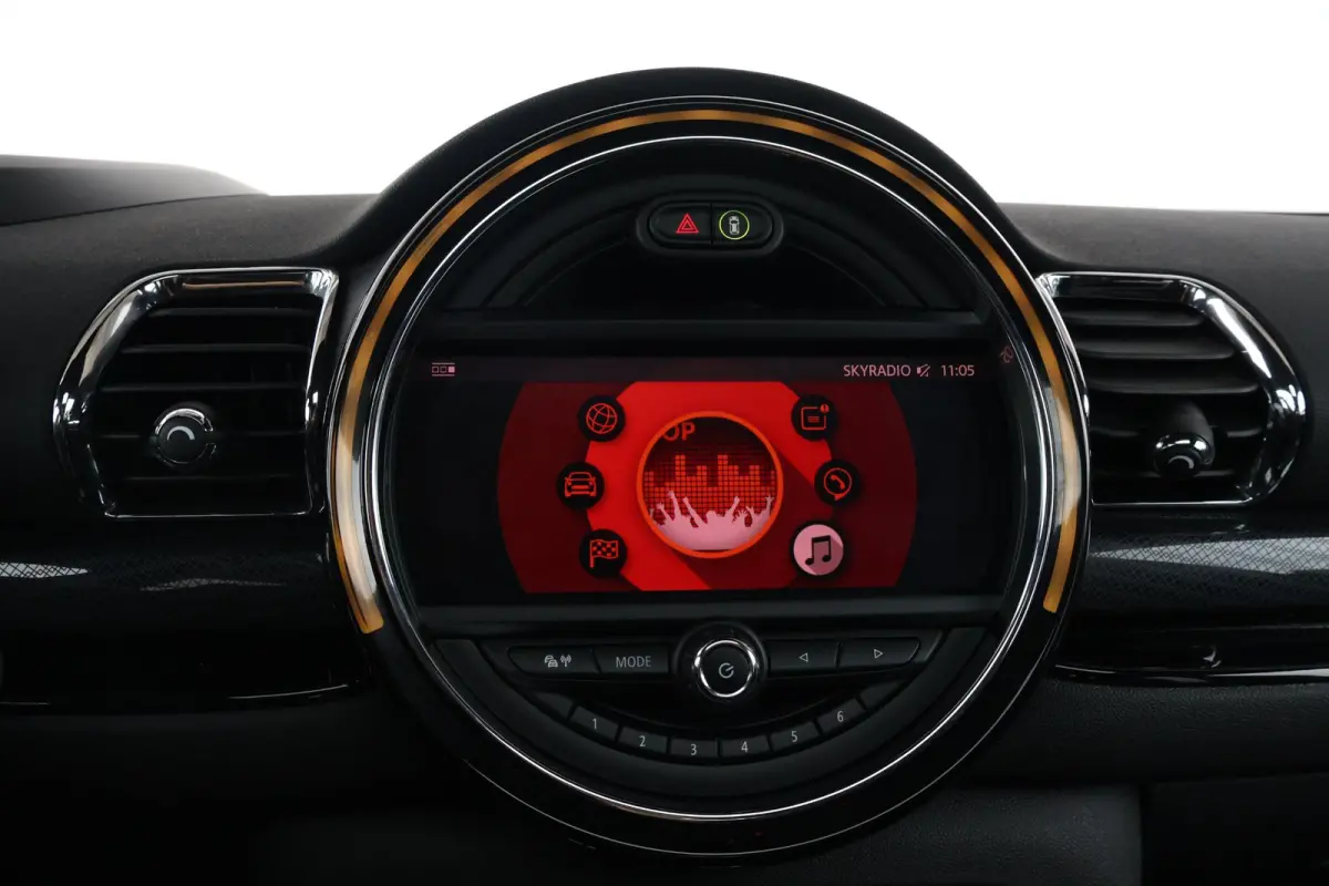 2.0 JCW ALL4 Chili | Pano dak | Head-up | Harman Kardon | Verwarmbare voorstoelen | Achteruitrijcamera | Comforttoegang | Adaptieve LED-koplamp |