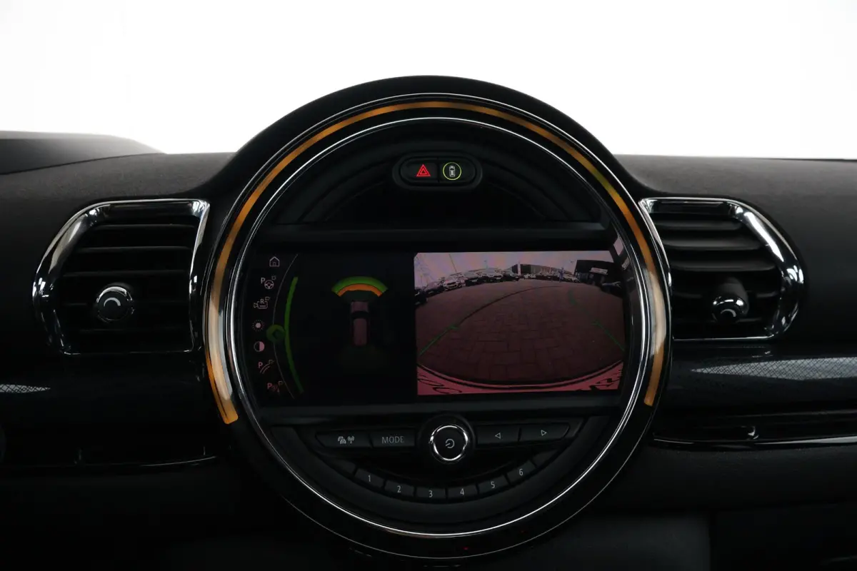 2.0 JCW ALL4 Chili | Pano dak | Head-up | Harman Kardon | Verwarmbare voorstoelen | Achteruitrijcamera | Comforttoegang | Adaptieve LED-koplamp |
