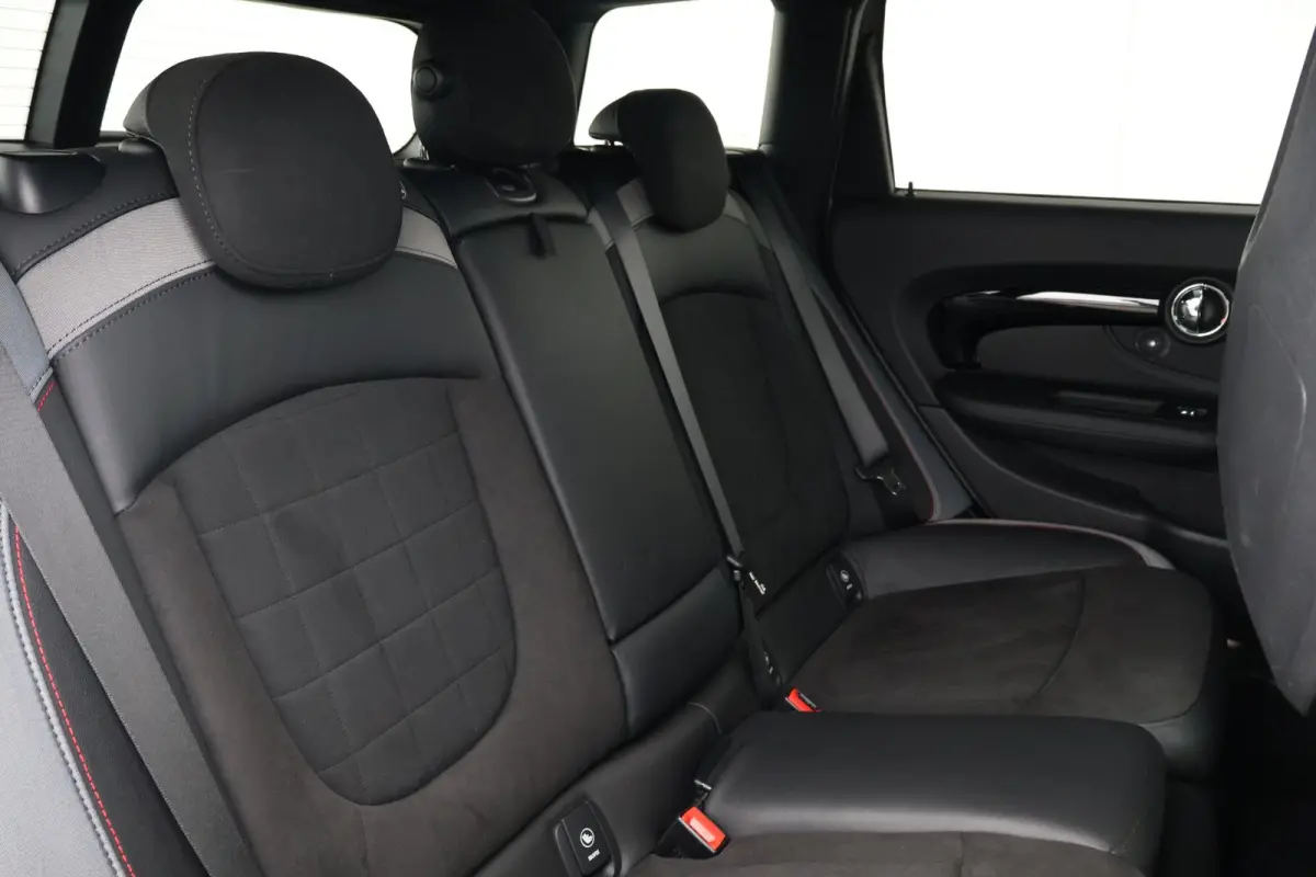 2.0 JCW ALL4 Chili | Pano dak | Head-up | Harman Kardon | Verwarmbare voorstoelen | Achteruitrijcamera | Comforttoegang | Adaptieve LED-koplamp |