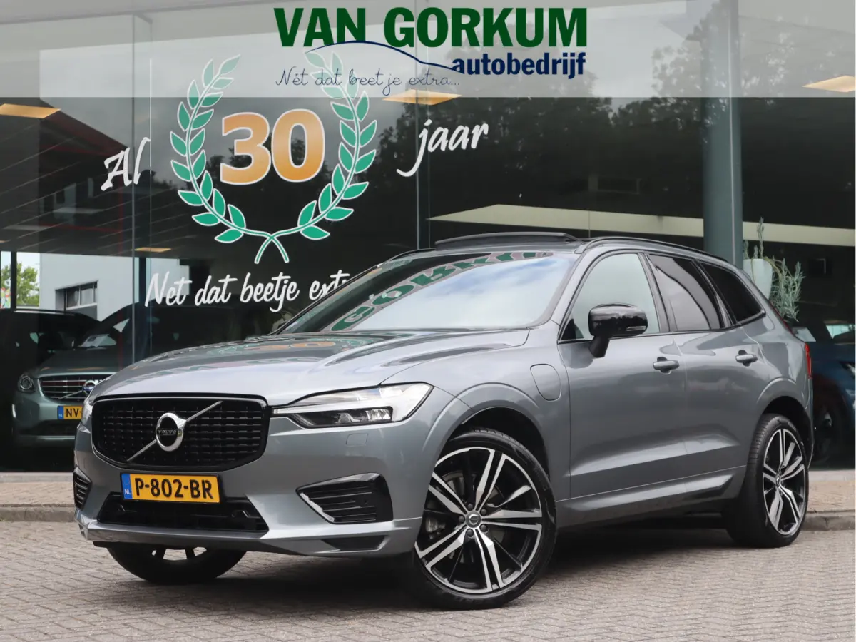 2.0 Recharge T6 AWD R-Design / Navi / Climate / Pano / Trekh / Leder / Blis/ Keyles / Autopilot /  / Uitstekende staat!