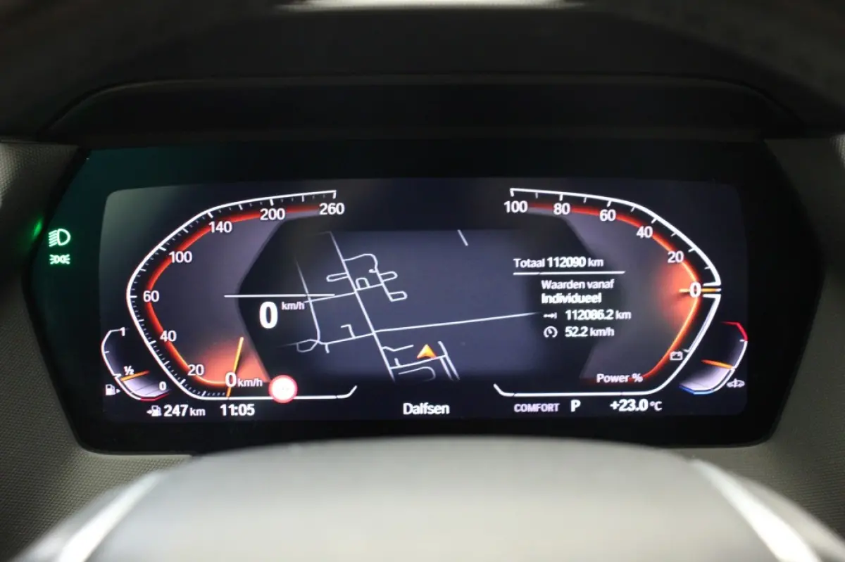 218i Introduction Edition Automaat - Digitaal Cockpit, Carplay, Camera, Half Leer