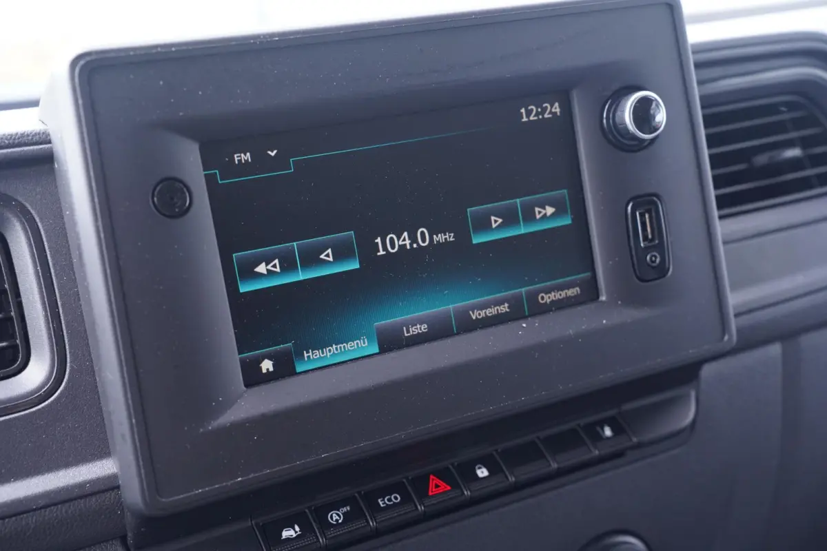 2.3 DCi 165 pk Bakwagen met Laadklep Airco, Apple Carplay, Camera, Cruise Control, 3-Zits