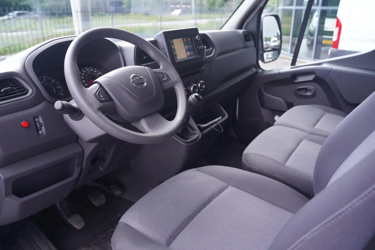 2.3 DCi 165 pk Bakwagen met Laadklep Airco, Apple Carplay, Camera, Cruise Control, 3-Zits