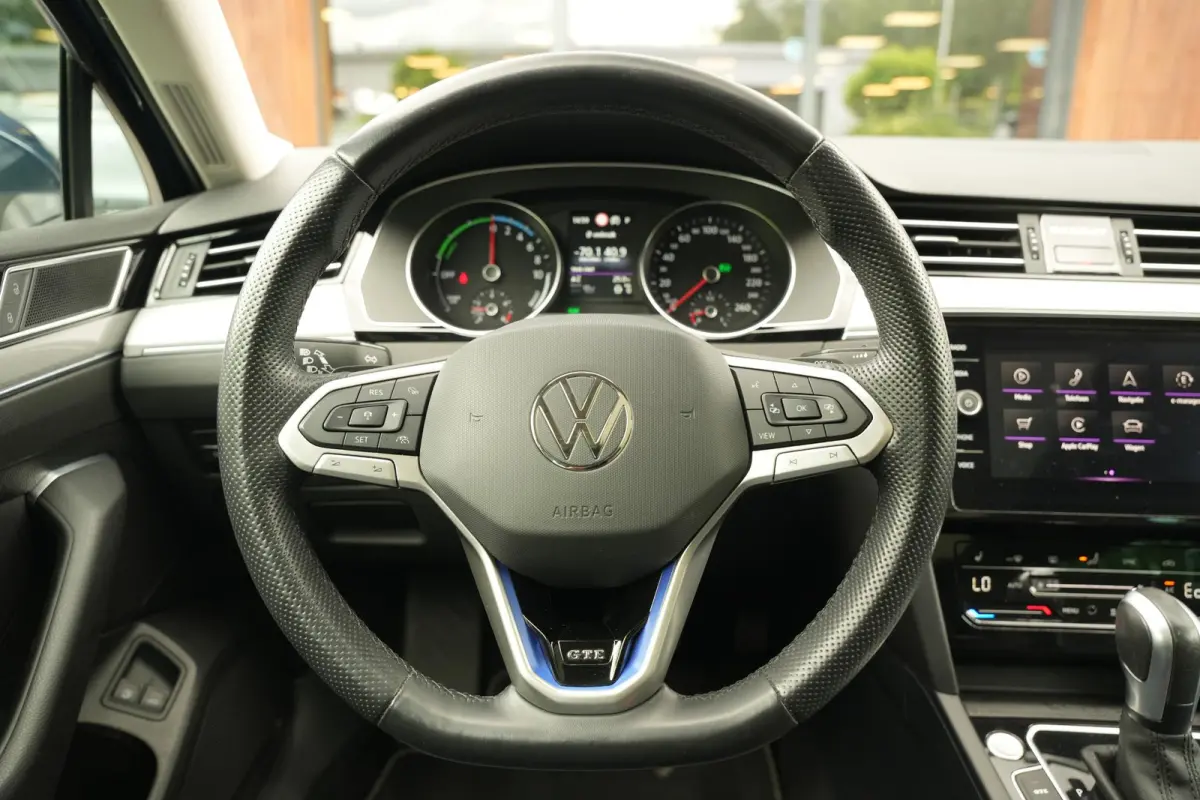 1.4 TSI PHEV GTE Pano