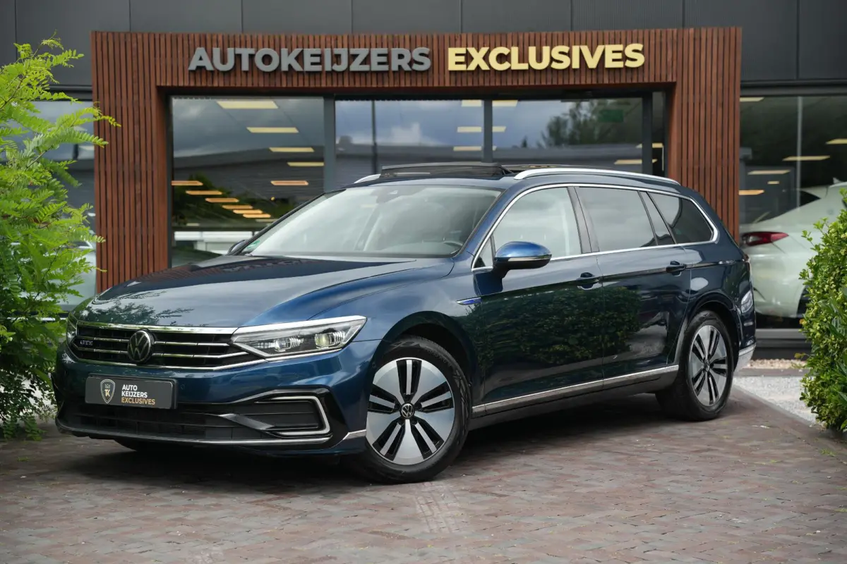 1.4 TSI PHEV GTE Pano