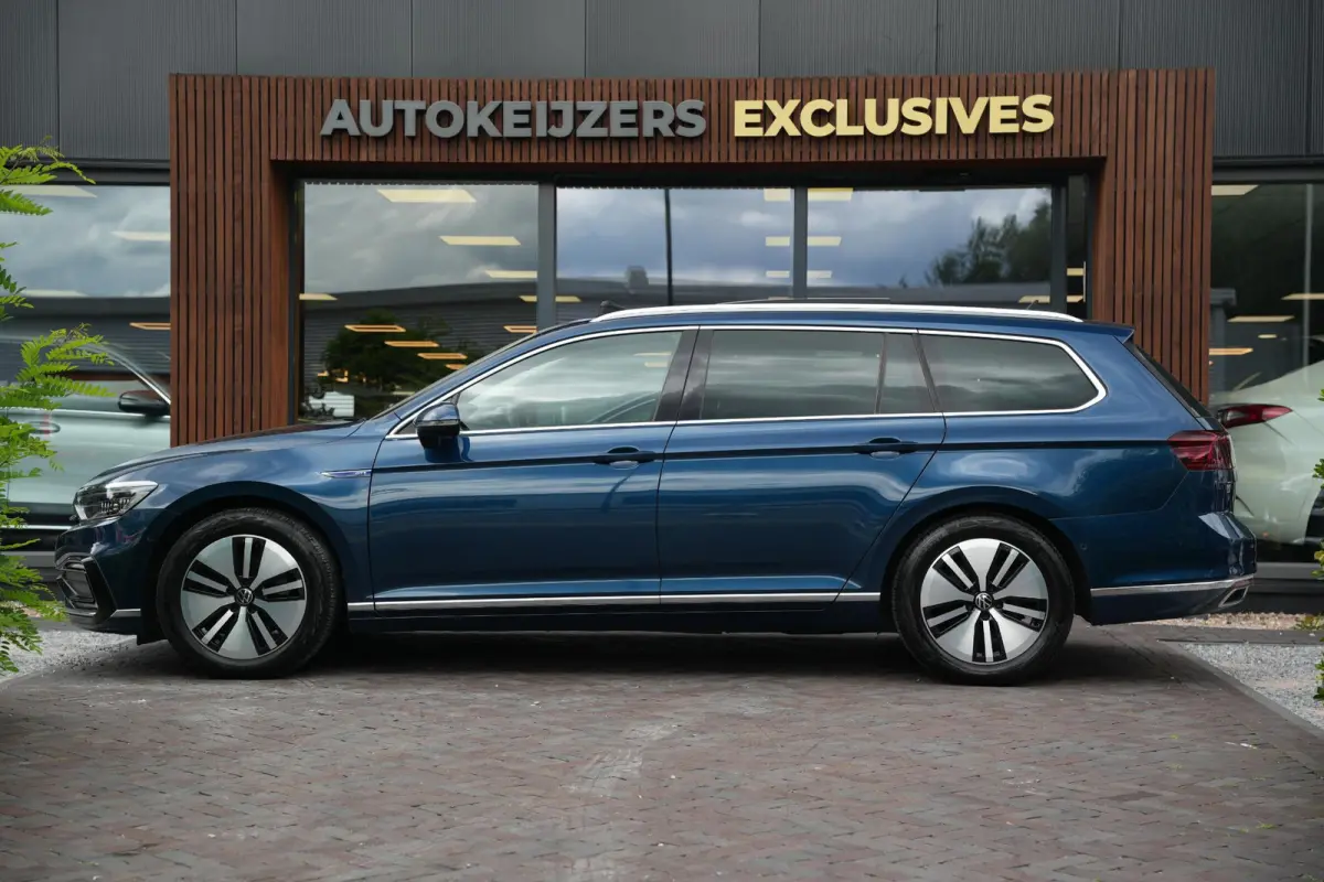 1.4 TSI PHEV GTE Pano