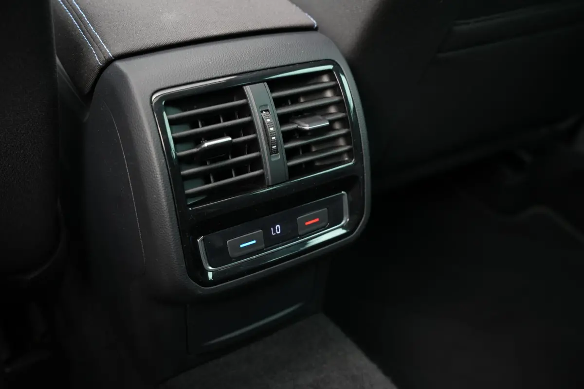 1.4 TSI PHEV GTE Pano