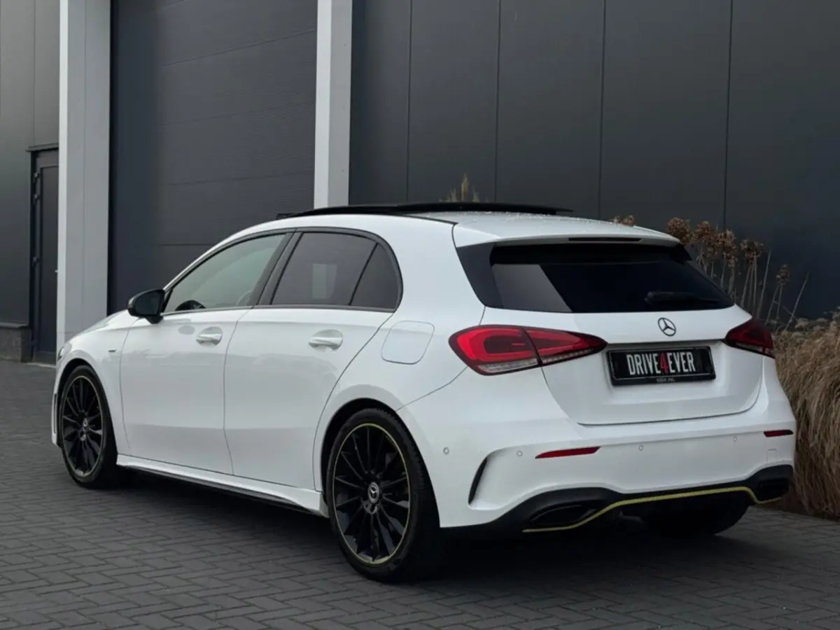 200 AMG Edition 1 | Pano | Ambilight | LED