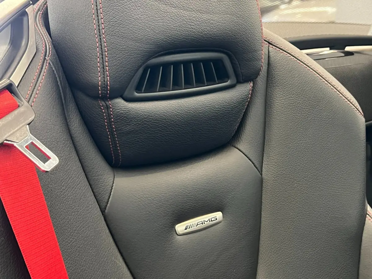 250 AMG Edition / Pano / Airscarf / Keyless