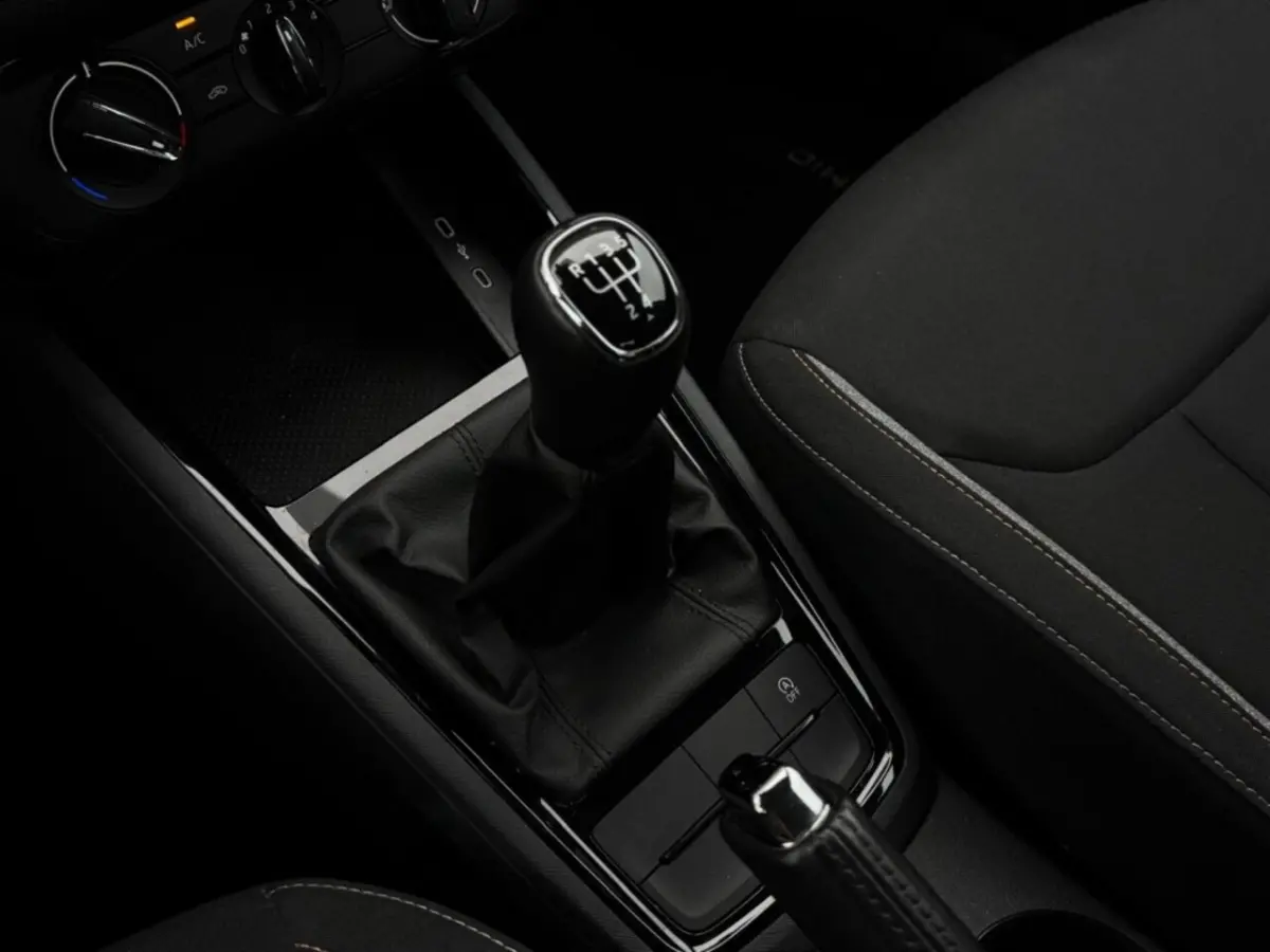 1.0 TSI Business Edition | Fabrieksgarantie | PDC | LED