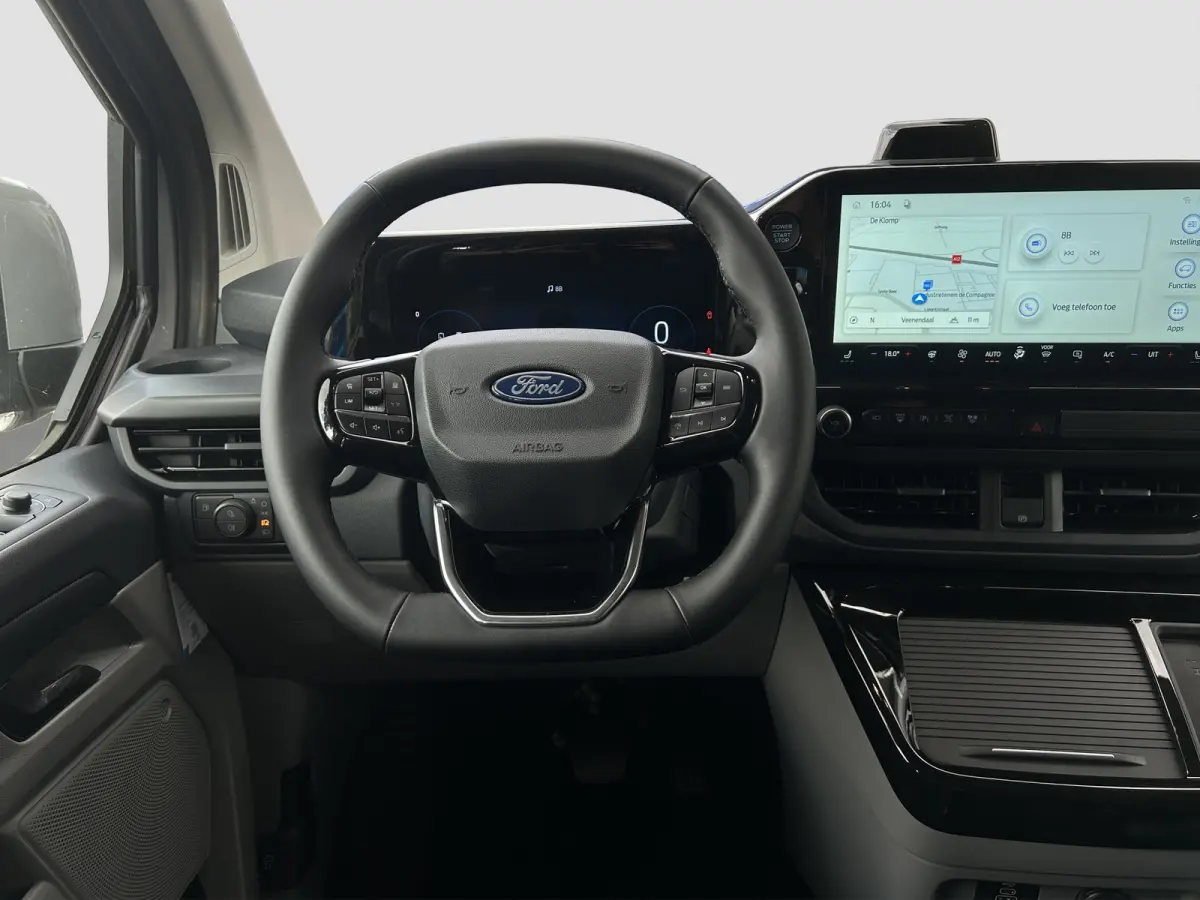 320 2.5 PHEV L2H1 Sport DC | Adap. Cruise Control | Winterpack | 360 Camera | Trekhaak | Keyless | CarPlay |