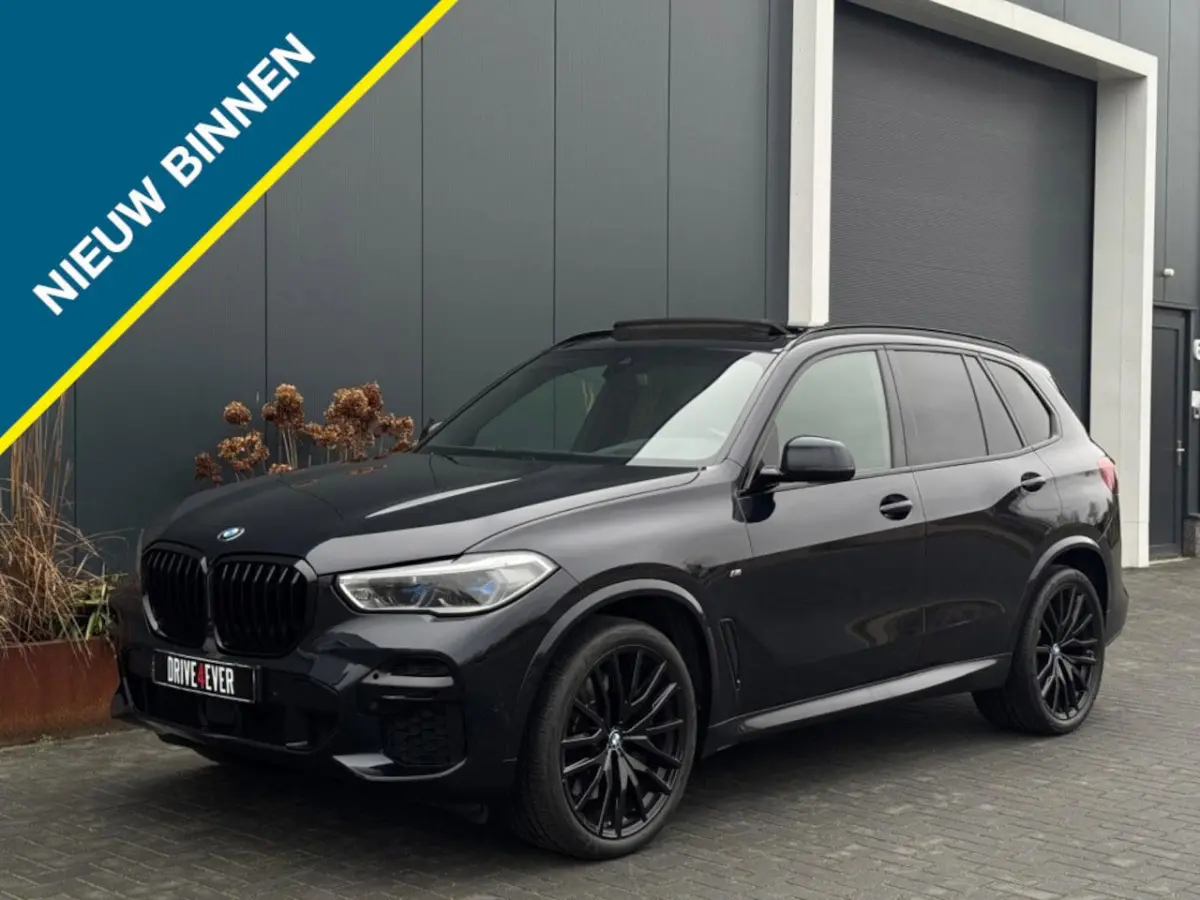 XDrive40d | M Pack | 22 inch | Kuipstoelen | Pano