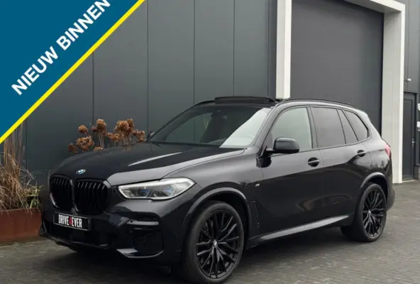 XDrive40d | M Pack | 22 inch | Kuipstoelen | Pano