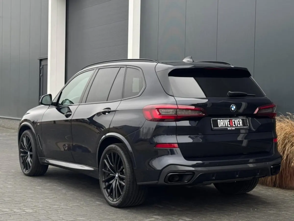 XDrive40d | M Pack | 22 inch | Kuipstoelen | Pano
