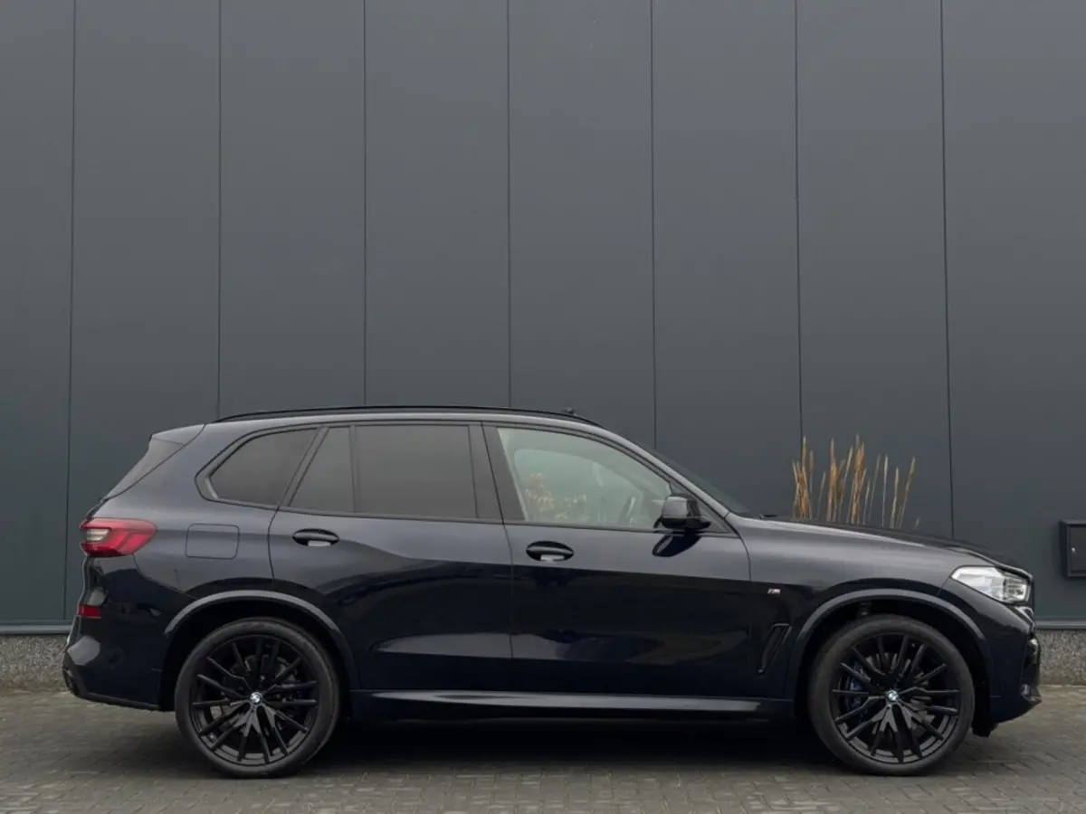 XDrive40d | M Pack | 22 inch | Kuipstoelen | Pano