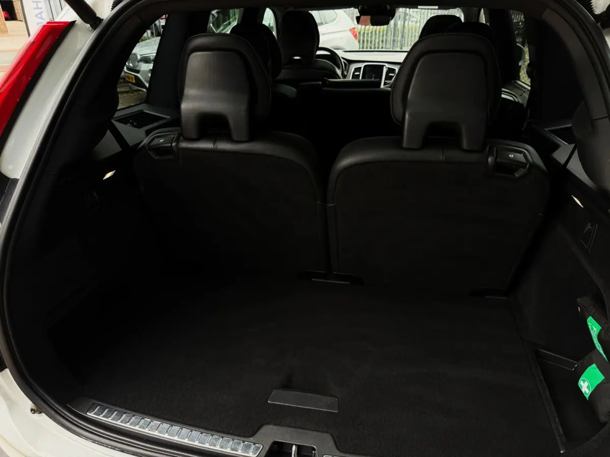 2.0 T5 AWD Inscription R-Design 250PK|Adaptive Cruise|Detectie|Face lift|360C|HUD|PANO|7-Zits|Trekhaak|Full Led|Carplay