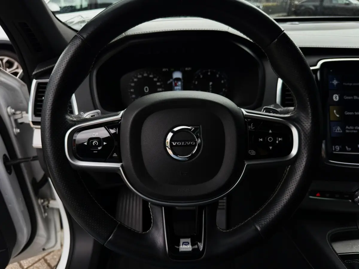 2.0 T5 AWD Inscription R-Design 250PK|Adaptive Cruise|Detectie|Face lift|360C|HUD|PANO|7-Zits|Trekhaak|Full Led|Carplay