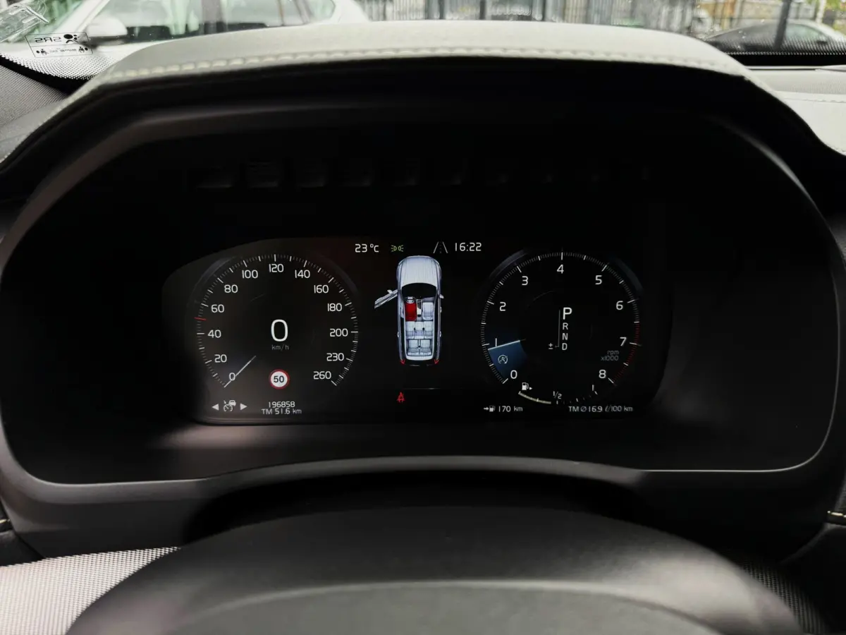 2.0 T5 AWD Inscription R-Design 250PK|Adaptive Cruise|Detectie|Face lift|360C|HUD|PANO|7-Zits|Trekhaak|Full Led|Carplay