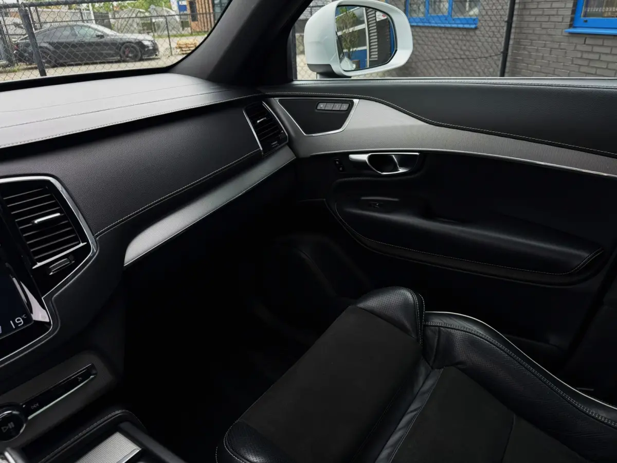 2.0 T5 AWD Inscription R-Design 250PK|Adaptive Cruise|Detectie|Face lift|360C|HUD|PANO|7-Zits|Trekhaak|Full Led|Carplay