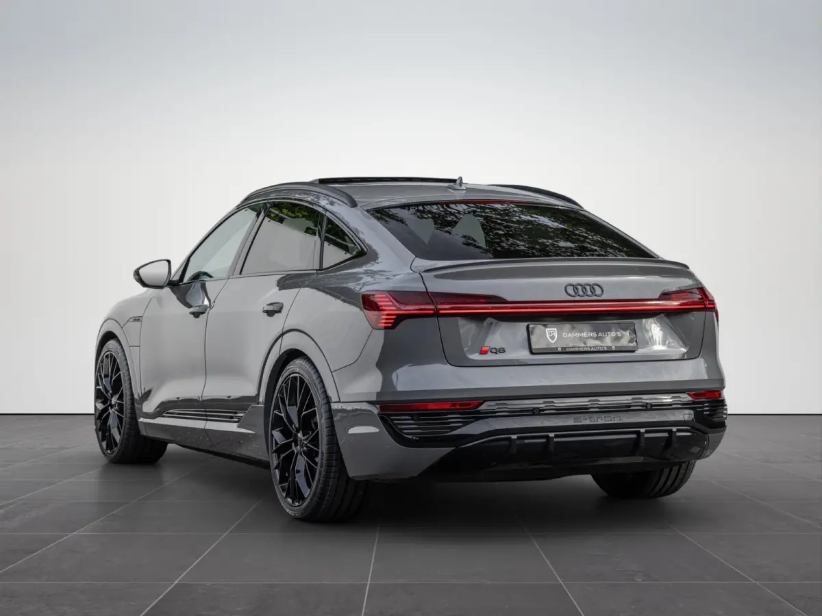 55 Quattro 115 kWh S-line Pano HuD Nardo B&O ACC