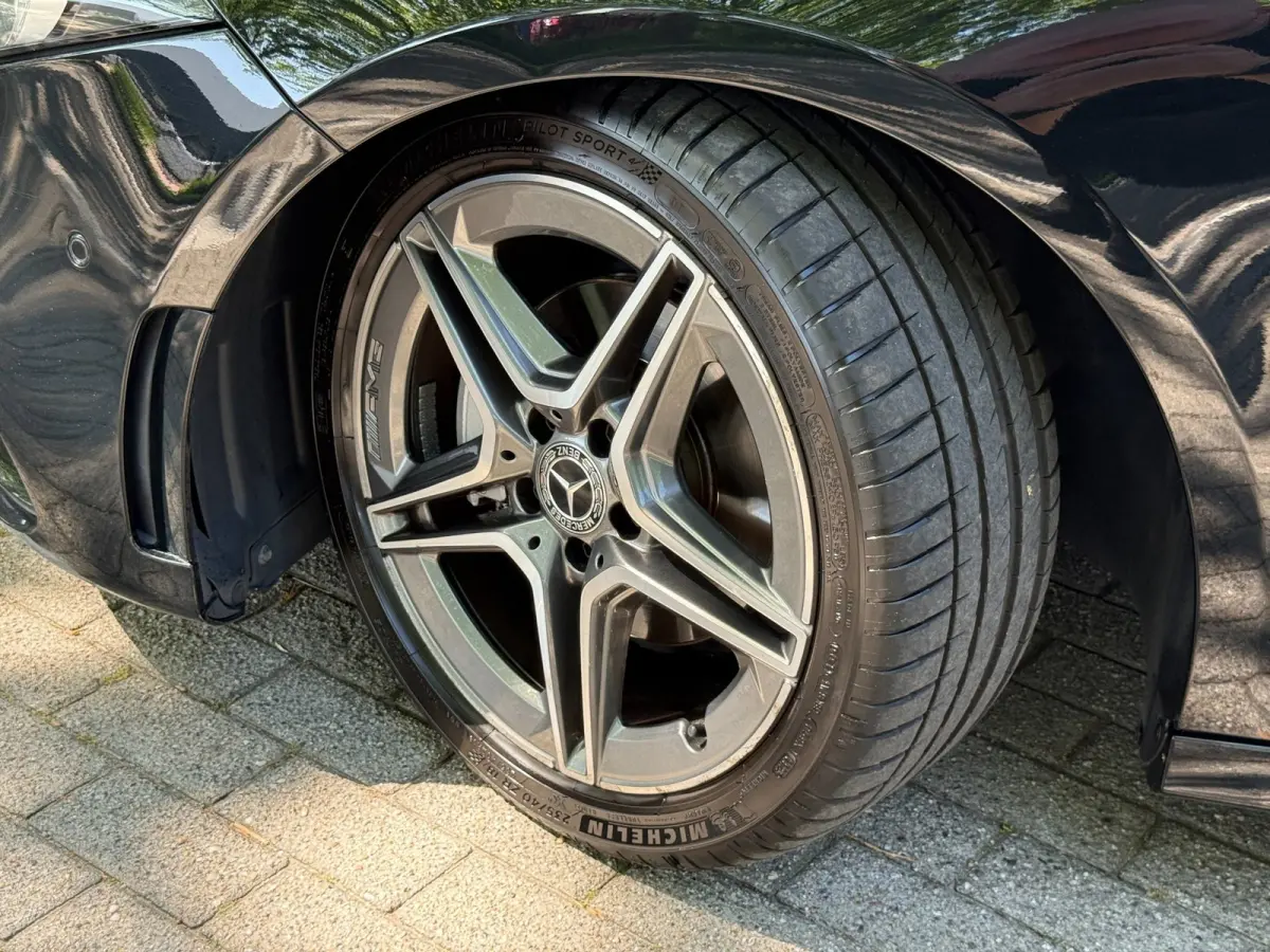 200 Business Solution AMG Automaat Pano Burmester