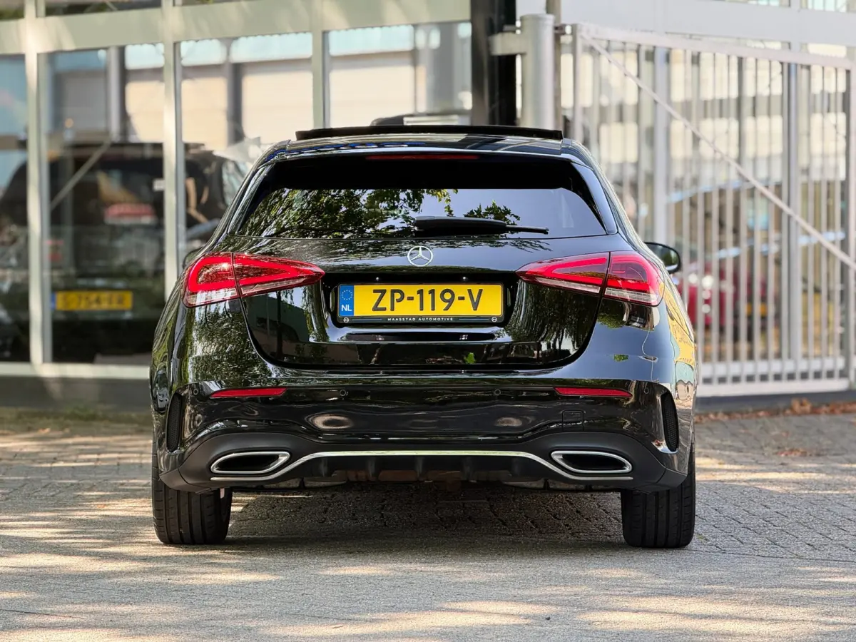200 Business Solution AMG Automaat Pano Burmester
