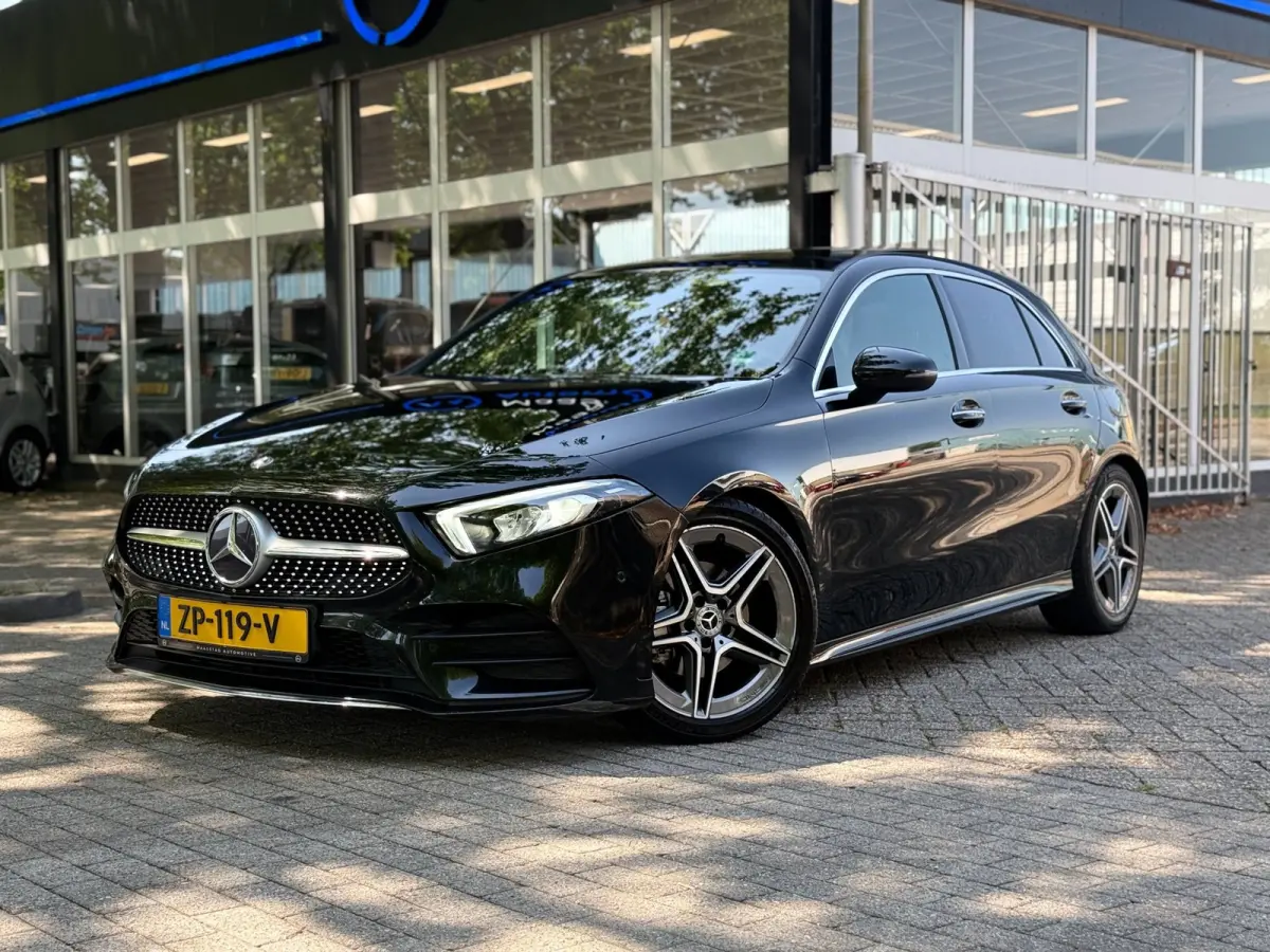 200 Business Solution AMG Automaat Pano Burmester