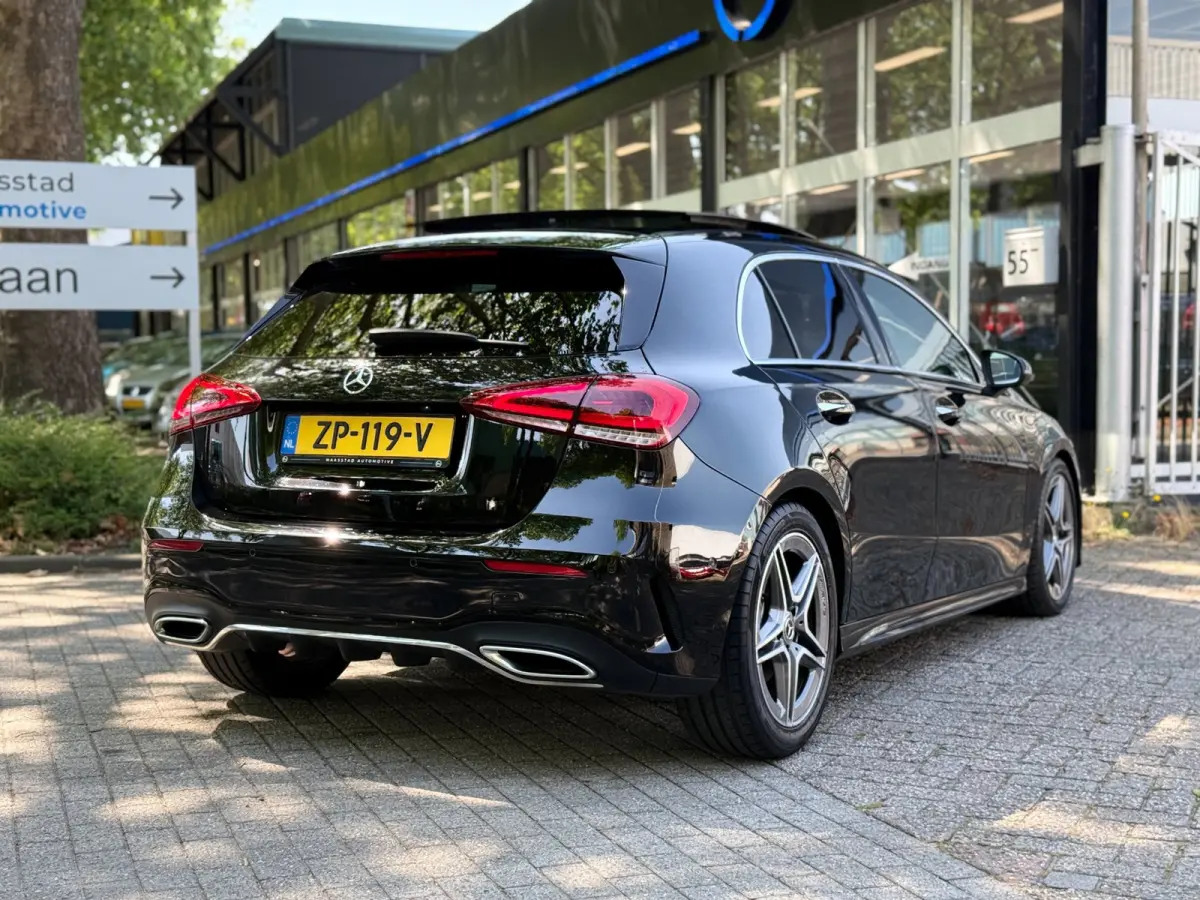200 Business Solution AMG Automaat Pano Burmester