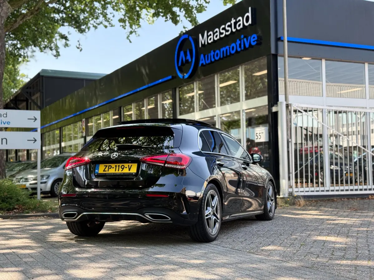 200 Business Solution AMG Automaat Pano Burmester