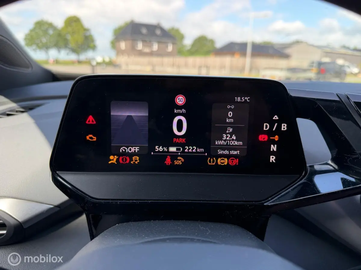 First 77 kWh |SOH89% | Trekhaak Af Fabriek | 20 Inch | Camera | Leder/Alcantara | Incl. BTW