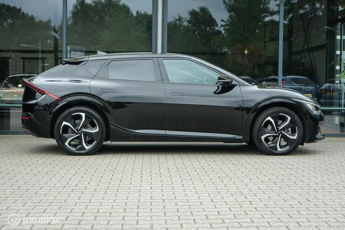 GT-Line 77.4 kWh | Adaptive Cruise | HUD | 360 camera | SOH 100% | Meridian Audio |Stoelverwarming en ventilatie | 20 inch |Stuurwielverwarming | CarPlay
