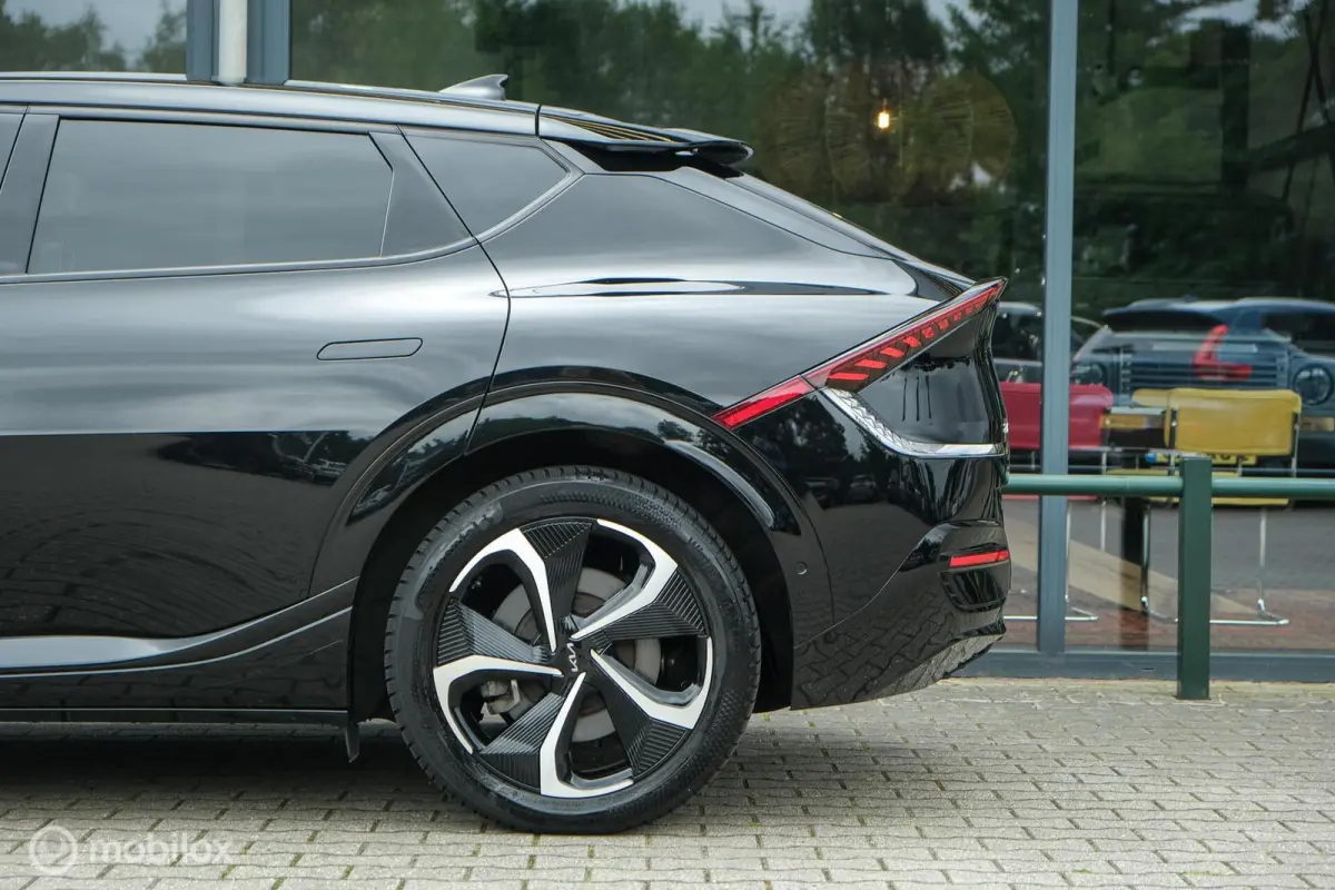 GT-Line 77.4 kWh | Adaptive Cruise | HUD | 360 camera | SOH 100% | Meridian Audio |Stoelverwarming en ventilatie | 20 inch |Stuurwielverwarming | CarPlay