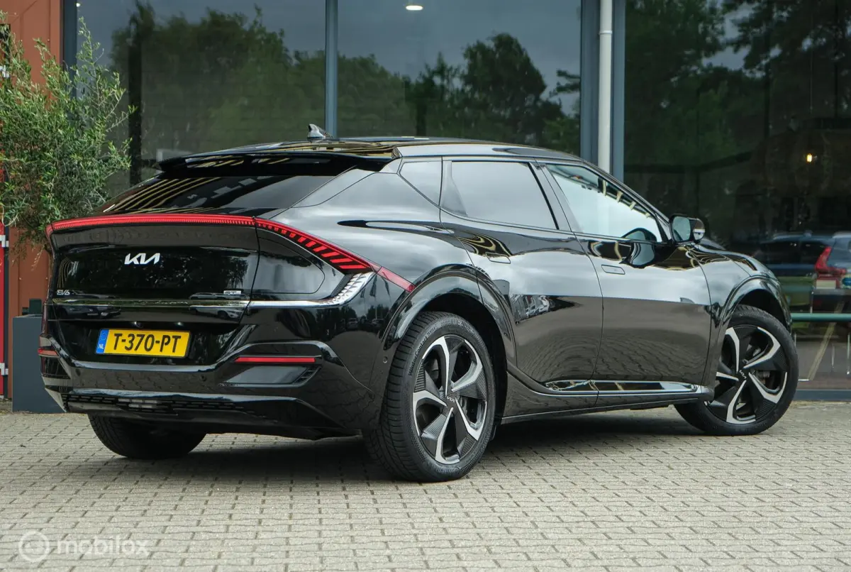 GT-Line 77.4 kWh | Adaptive Cruise | HUD | 360 camera | SOH 100% | Meridian Audio |Stoelverwarming en ventilatie | 20 inch |Stuurwielverwarming | CarPlay