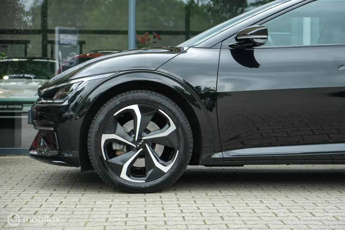 GT-Line 77.4 kWh | Adaptive Cruise | HUD | 360 camera | SOH 100% | Meridian Audio |Stoelverwarming en ventilatie | 20 inch |Stuurwielverwarming | CarPlay