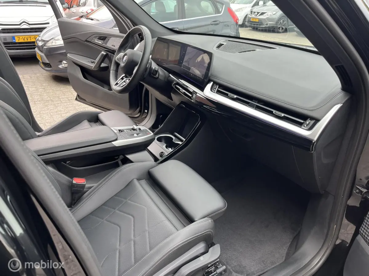 sDrive18i M-PAKKET*PANO-DAK*LED*CRUISE*PDC*LEDER*