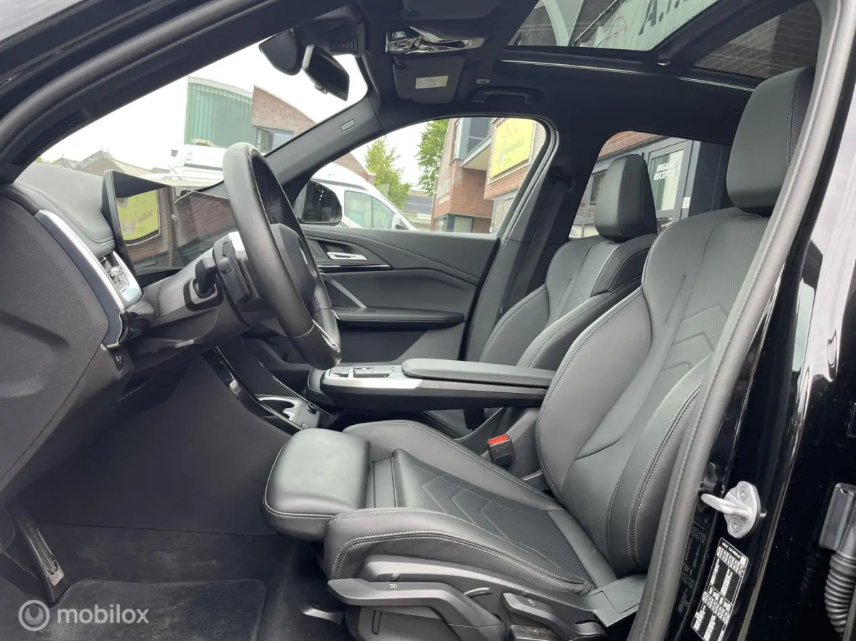 sDrive18i M-PAKKET*PANO-DAK*LED*CRUISE*PDC*LEDER*