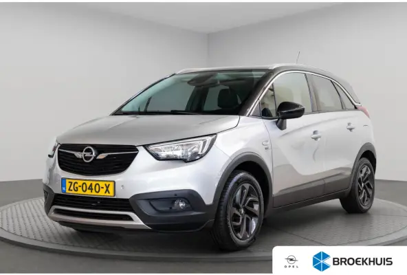 1.2 Turbo 120 Jaar Edition | Camera | Trekhaak | Climate Controle | Navigatie | Apple Carplay & Android Auto | Parkeersensoren |