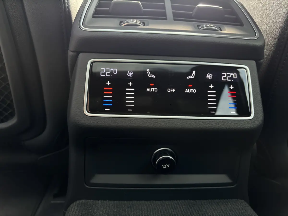 50 TFSI e quattro S-Line Competition