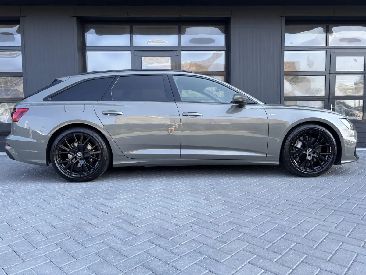 50 TFSI e quattro S-Line Competition