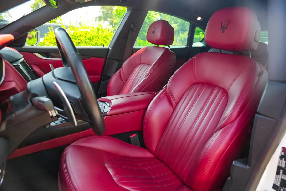 3.0 V6 D AWD GranLusso