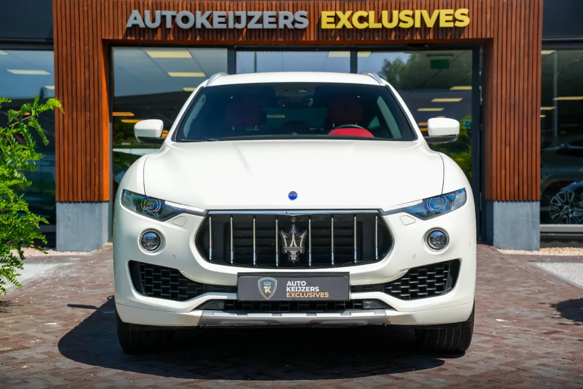 3.0 V6 D AWD GranLusso