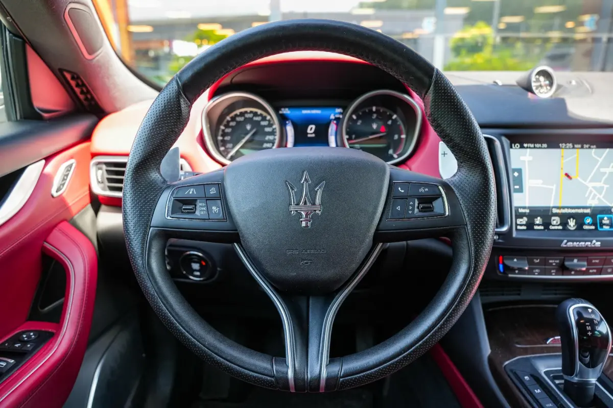 3.0 V6 D AWD GranLusso